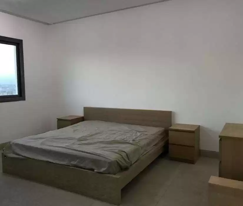 مسکونی املاک آماده 2 اتاق خواب S/F اپارتمان  برای اجاره که در کویت #25172 - 1  image 