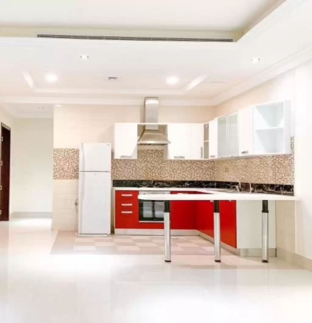 Residential Ready Property 2 Bedrooms U/F Apartment  for rent in Kuwait #25180 - 1  image 