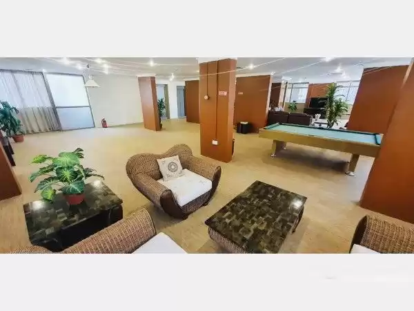 Résidentiel Propriété prête 2 chambres F / F Appartement  a louer au Koweit #25183 - 1  image 