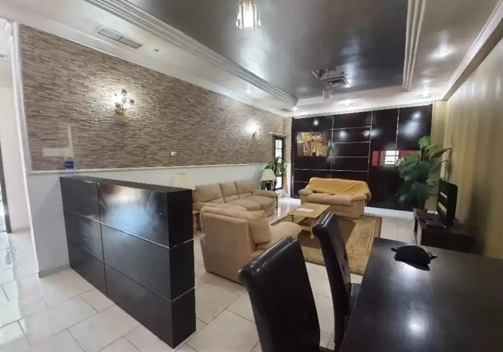 Résidentiel Propriété prête 2 chambres F / F Appartement  a louer au Koweit #25203 - 1  image 