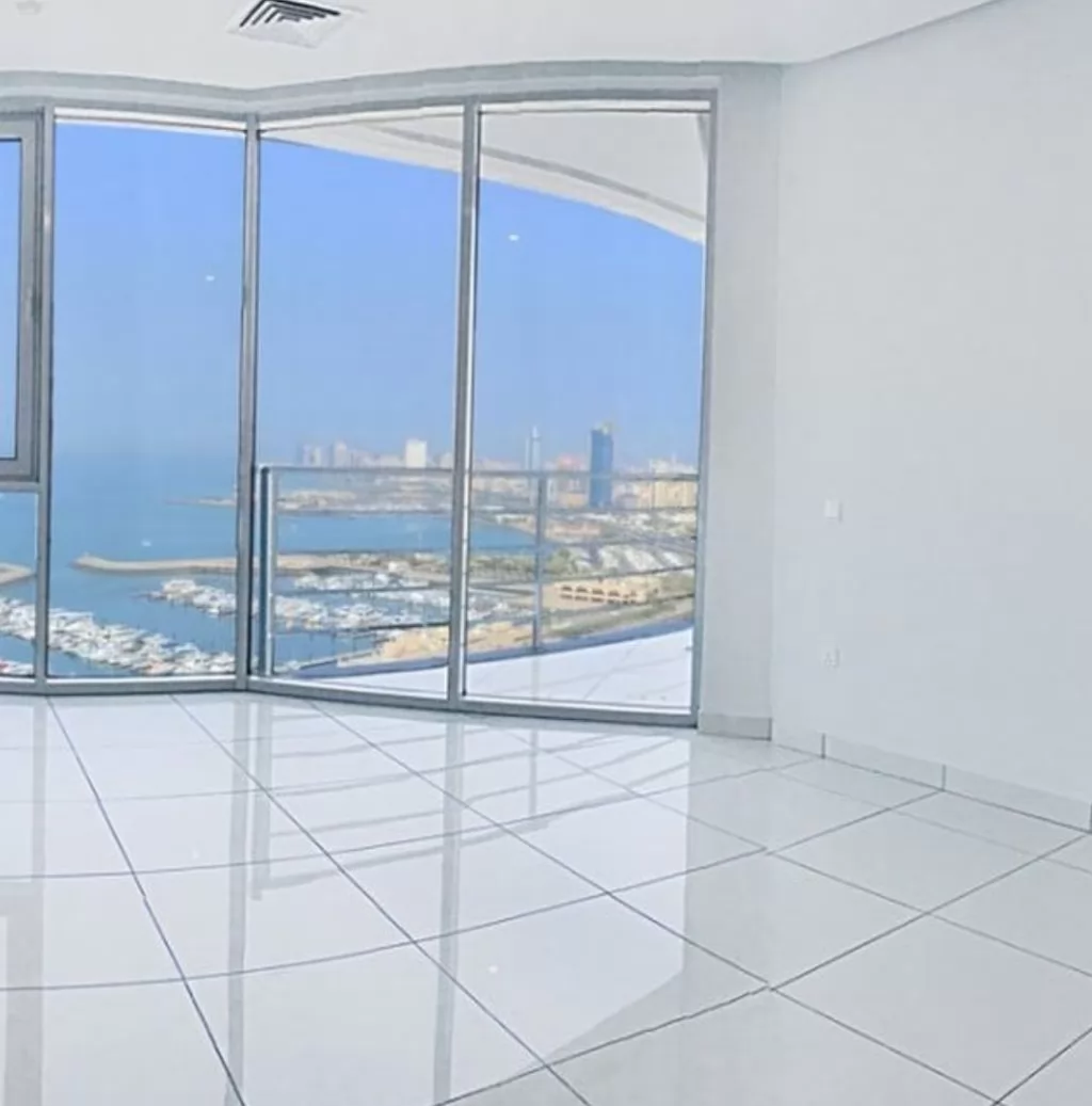 Residential Ready Property 3 Bedrooms S/F Apartment  for rent in Kuwait #25208 - 1  image 