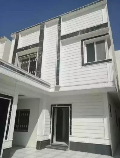 Résidentiel Propriété prête 6 + femme de chambre U / f Villa autonome  à vendre au Riyad #25231 - 1  image 