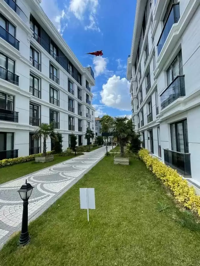 Residential Ready Property 3 Bedrooms U/F Apartment  for rent in Istanbul #25277 - 1  image 