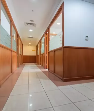Commercial Ready Property U/F Office  for rent in Jiddah , Makkah-Province #25368 - 1  image 