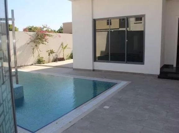 Résidentiel Propriété prête 5 chambres U / f Villa autonome  à vendre au Al-Manamah #25410 - 1  image 