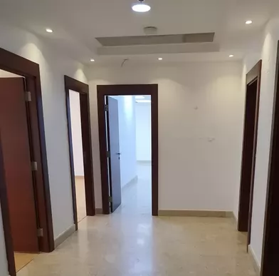 Commercial Ready Property U/F Office  for rent in Riyadh #25424 - 1  image 