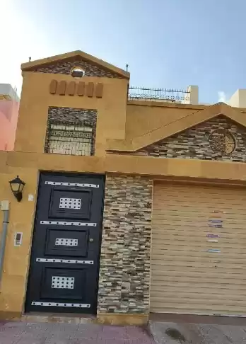Residential Ready Property 7+ Bedrooms U/F Standalone Villa  for sale in Riyadh #25464 - 1  image 