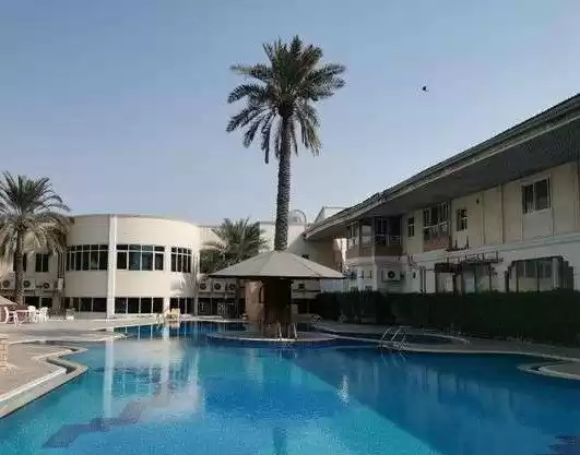 Residential Ready Property 2 Bedrooms U/F Apartment  for rent in Al-Manamah #25522 - 1  image 