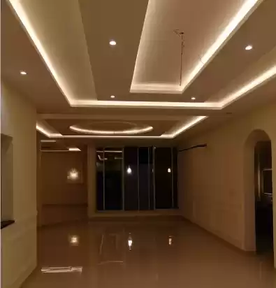 Wohn Klaar eigendom 6 + Zimmermädchen U/F Alleinstehende Villa  zu verkaufen in Riad #25607 - 1  image 