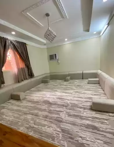 yerleşim Hazır Mülk 4 Yatak Odası U/F Müstakil Villa  satılık içinde Riyad #25617 - 1  image 