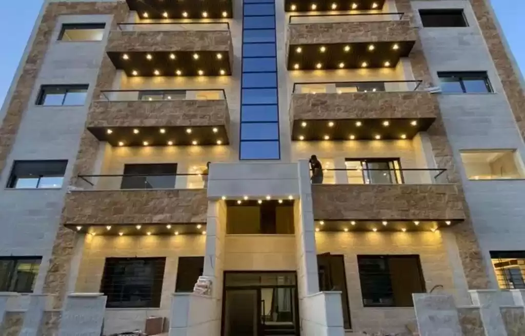 Residential Ready Property 3 Bedrooms U/F Apartment  for sale in Amman #25649 - 1  image 