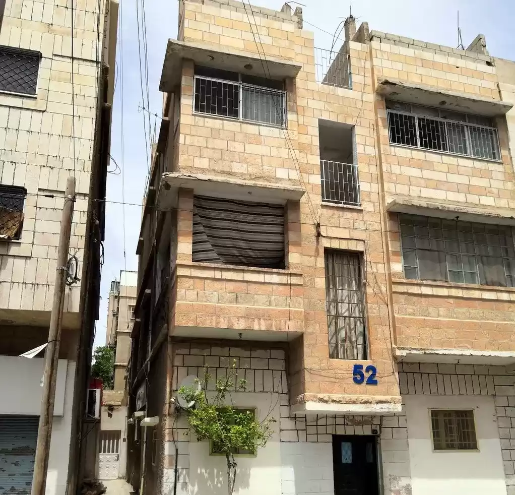 Wohn Klaar eigendom 3 Schlafzimmer U/F Wohnung  zu verkaufen in Amman #25654 - 1  image 