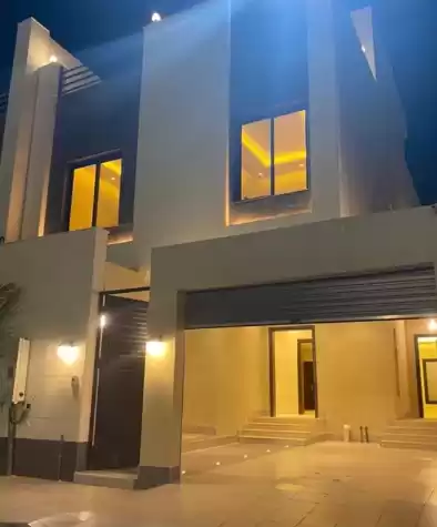 yerleşim Hazır Mülk 3 yatak odası U/F Müstakil Villa  satılık içinde Riyad #25681 - 1  image 