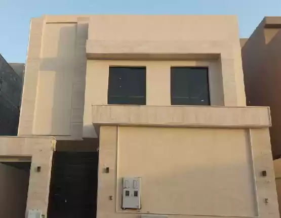 Residencial Listo Propiedad 5 + habitaciones de servicio U / F Villa Standerlone  venta en Riad #25683 - 1  image 