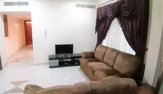 Residential Ready Property 2 Bedrooms F/F Apartment  for rent in Al-Manamah #25693 - 1  image 