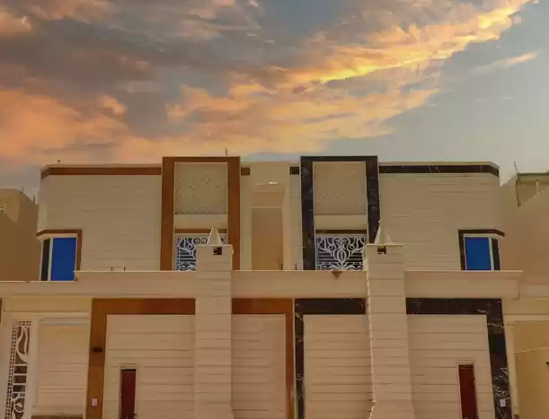 Résidentiel Propriété prête 5 chambres U / f Villa autonome  à vendre au Riyad #25698 - 1  image 