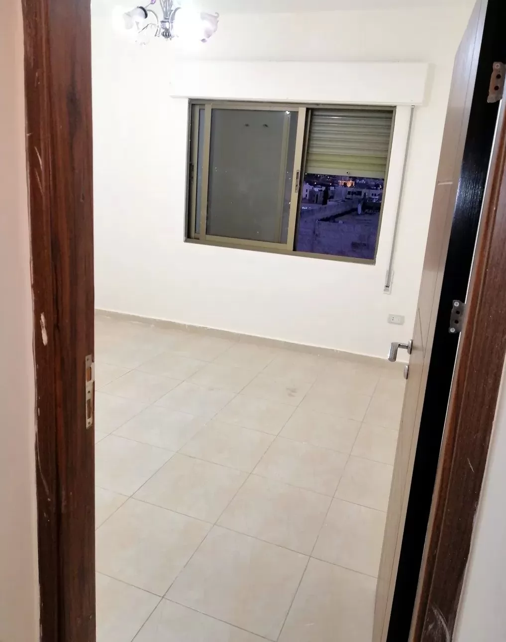 Жилой Готовая недвижимость 2 спальни Н/Ф Квартира  продается в Амман #25773 - 1  image 