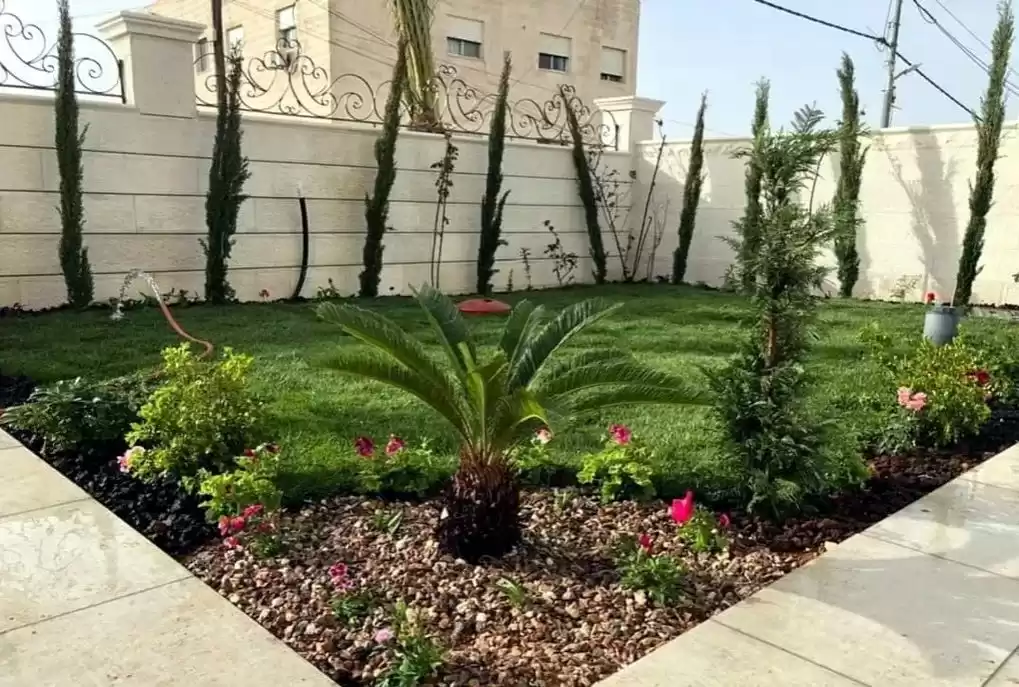 Residential Ready Property 3 Bedrooms U/F Apartment  for sale in Amman #25807 - 1  image 