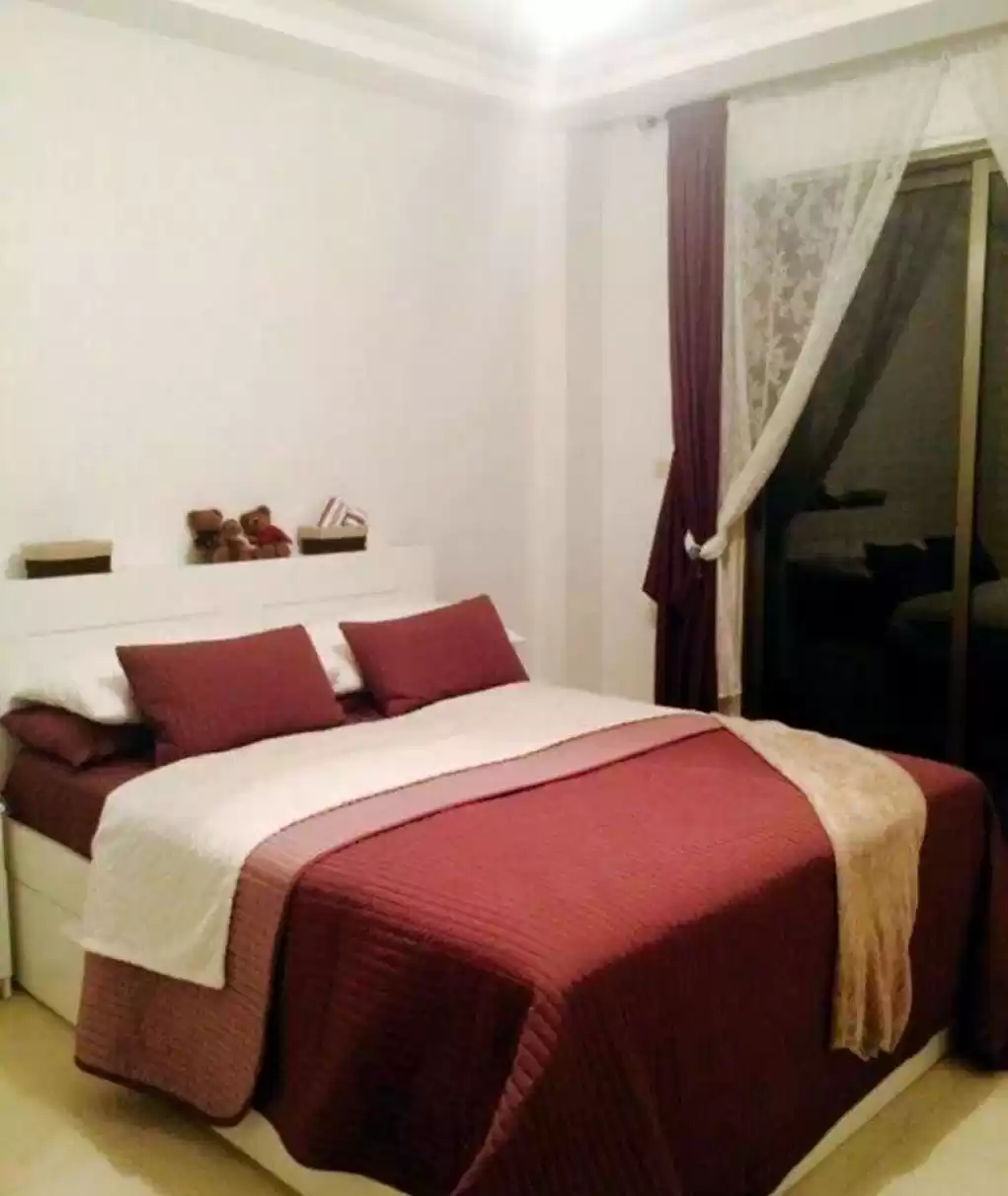 Жилой Готовая недвижимость 3 спальни Н/Ф Квартира  продается в Амман #25853 - 1  image 