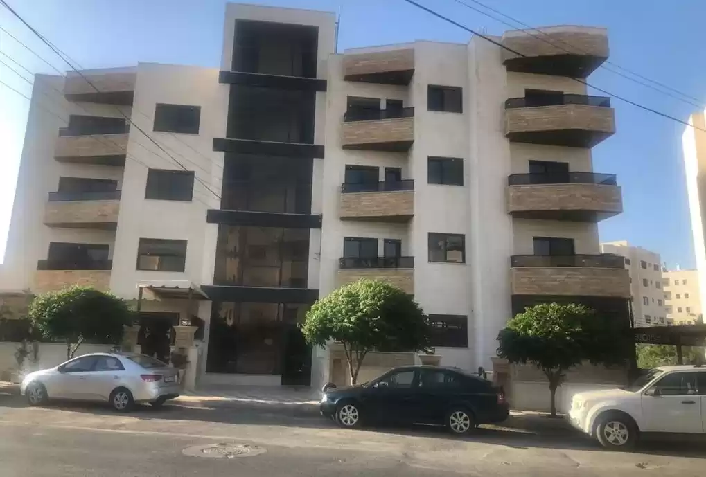 Жилой Готовая недвижимость 4 спальни Н/Ф Квартира  продается в Амман #25863 - 1  image 