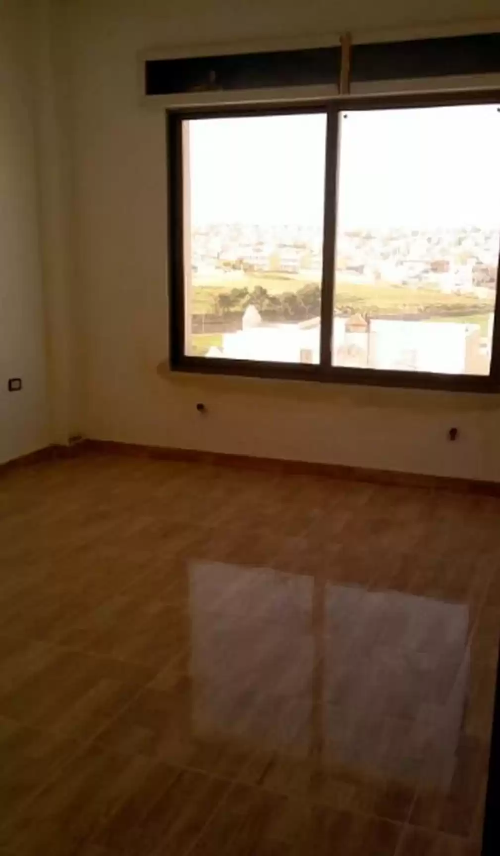 Residential Ready Property 3 Bedrooms U/F Apartment  for sale in Amman #25864 - 1  image 