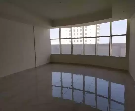 Residential Ready Property 2 Bedrooms U/F Apartment  for rent in Al-Manamah #26048 - 1  image 