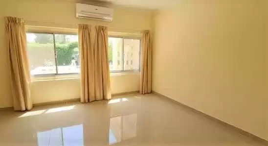 Residencial Listo Propiedad 3 + habitaciones de servicio U / F Villa en Compound  alquiler en Al Manamah #26054 - 1  image 