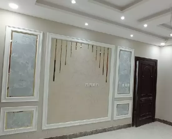 Residential Ready Property 3+maid Bedrooms U/F Apartment  for sale in Jiddah , Makkah-Province #26076 - 1  image 