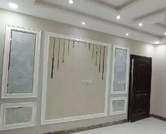 Residential Ready Property 3+maid Bedrooms U/F Apartment  for sale in Riyadh #26076 - 1  image 