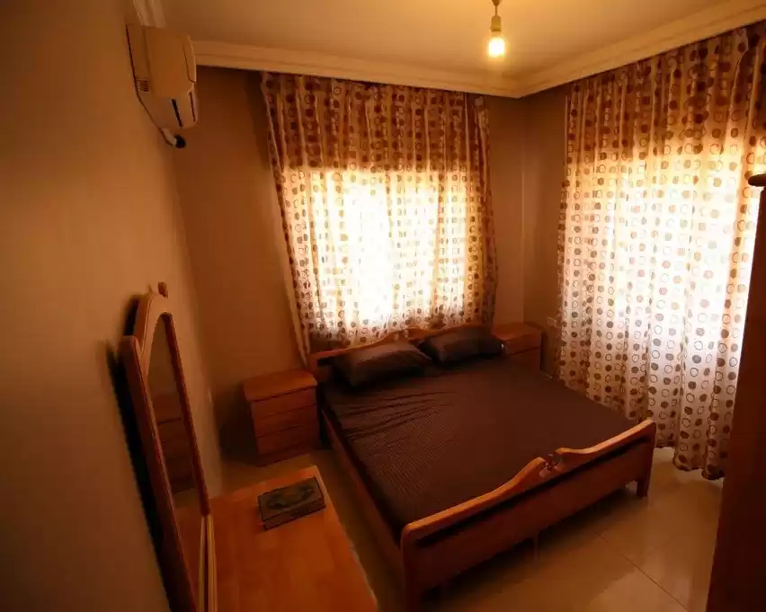 Wohn Klaar eigendom 2 Schlafzimmer U/F Wohnung  zu vermieten in Amman #26097 - 1  image 