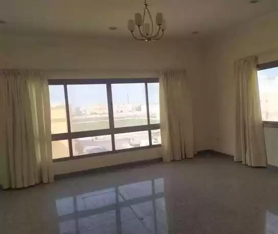 سكني عقار جاهز 2 غرف  غير مفروش شقة  للإيجار في المنامة #26111 - 1  صورة 