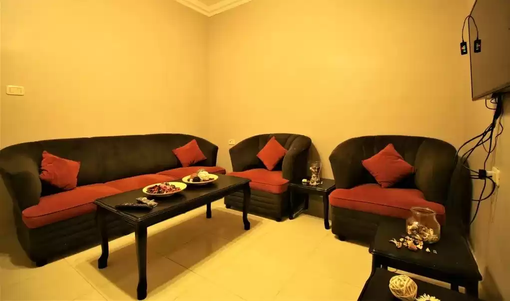 yerleşim Hazır Mülk 2 yatak odası F/F Apartman  kiralık içinde Amman #26143 - 1  image 