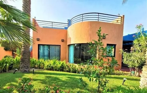 Wohn Klaar eigendom 3 Schlafzimmer U/F Villa in Verbindung  zu vermieten in Al-Manama #26149 - 1  image 