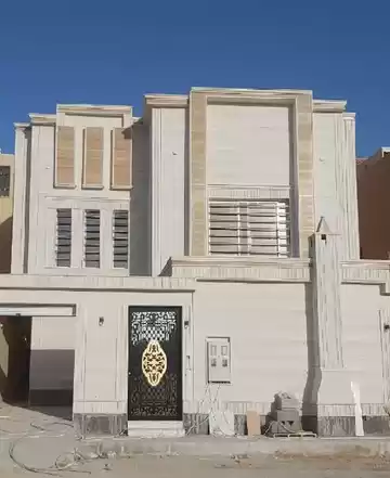 yerleşim Hazır Mülk 6+hizmetçi Yatak Odası U/F Müstakil Villa  satılık içinde Riyad #26179 - 1  image 