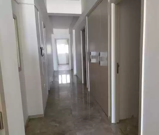 Residential Ready Property 2 Bedrooms U/F Apartment  for rent in Al-Manamah #26191 - 1  image 