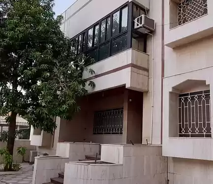 住宅 就绪物业 7+ 卧室 U/F 独立别墅  出租 在 利雅得 #26254 - 1  image 