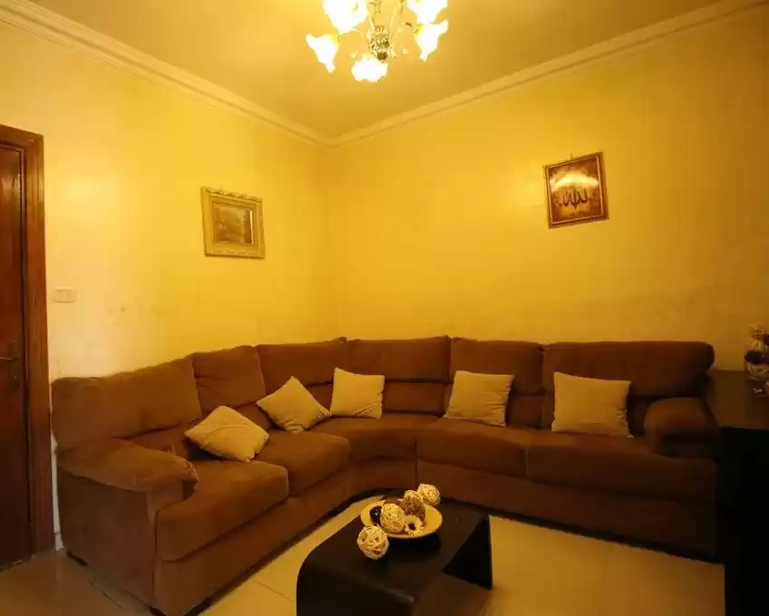 Wohn Klaar eigendom 3 Schlafzimmer U/F Wohnung  zu vermieten in Amman #26293 - 1  image 