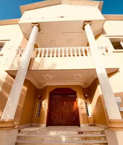 Wohn Klaar eigendom 7+ Schlafzimmer U/F Alleinstehende Villa  zu verkaufen in Riad #26302 - 1  image 