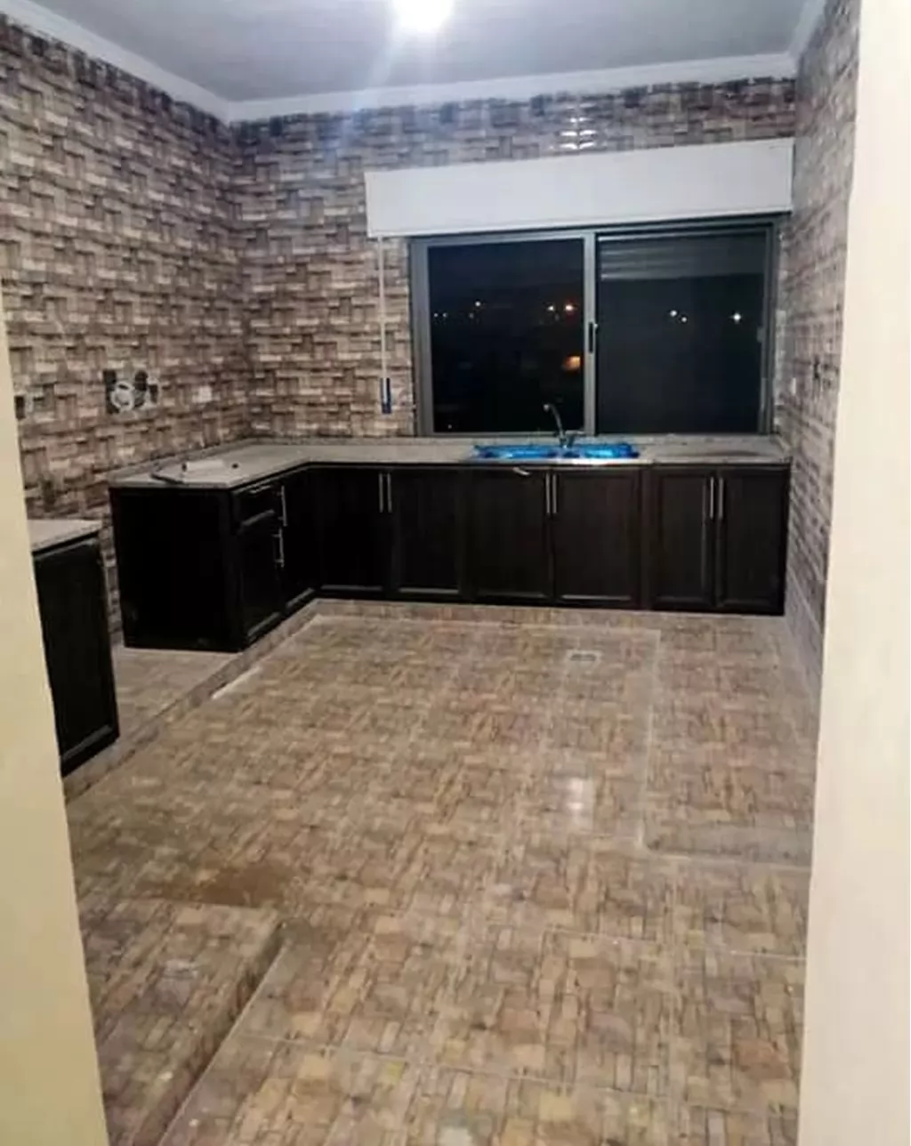 Residential Ready Property 3 Bedrooms U/F Apartment  for rent in Shafa-Badran , Amman , Amman-Governorate #26343 - 1  image 