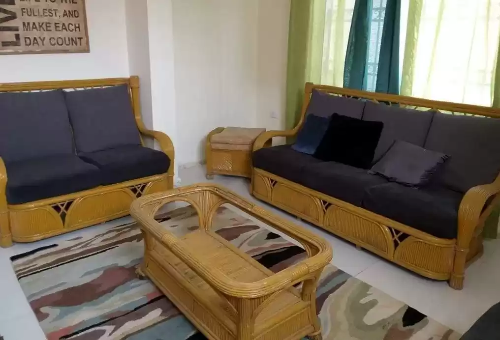 سكني عقار جاهز 3 غرف  مفروش شقة  للإيجار في عمان #26347 - 1  صورة 