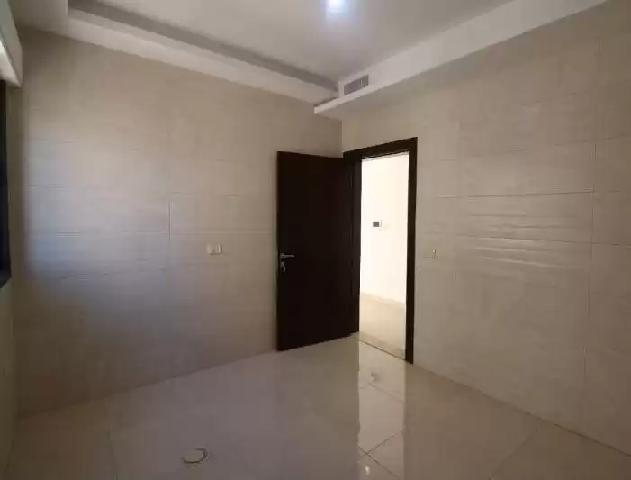 Residential Ready Property 3 Bedrooms U/F Apartment  for sale in Amman #26437 - 1  image 