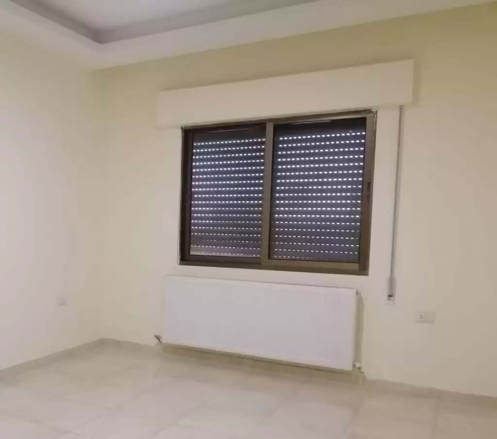 Жилой Готовая недвижимость 3 спальни Н/Ф Квартира  продается в Амман #26441 - 1  image 