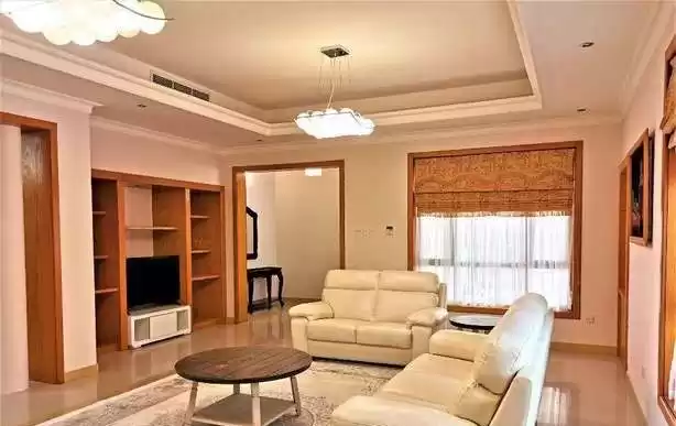 yerleşim Hazır Mülk 4+hizmetçi Yatak Odası F/F Site İçinde Villa  kiralık içinde Al-Manamah #26470 - 1  image 