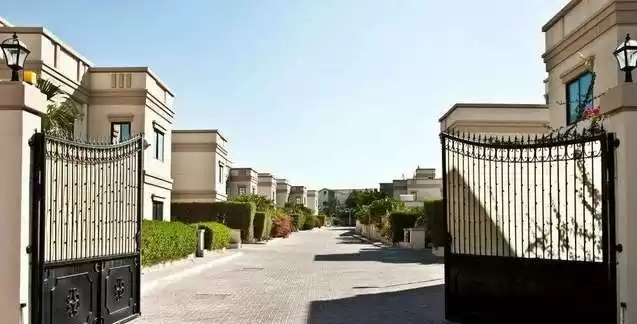 Residencial Listo Propiedad 4 + habitaciones de servicio U / F Villa en Compound  alquiler en Al Manamah #26479 - 1  image 