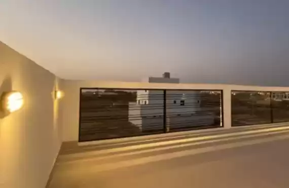 Résidentiel Propriété prête 5 chambres U / f Villa autonome  à vendre au Riyad #26493 - 1  image 
