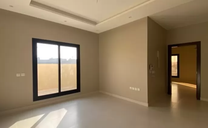 Residential Ready Property 5+maid Bedrooms S/F Standalone Villa  for sale in Riyadh #26494 - 1  image 