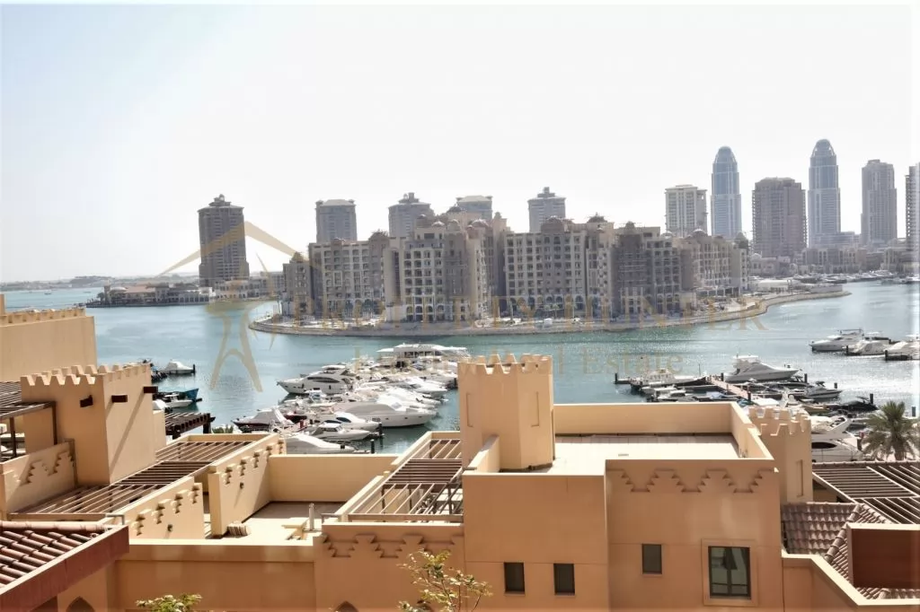 Жилой Готовая недвижимость 1 спальня С/Ж Квартира  продается в Аль-Садд , Доха #26575 - 1  image 