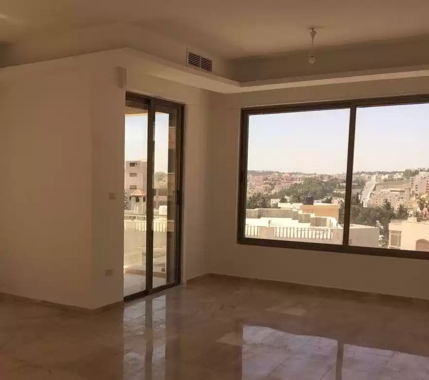 Жилой Готовая недвижимость 2 спальни Н/Ф Квартира  продается в Амман #26593 - 1  image 