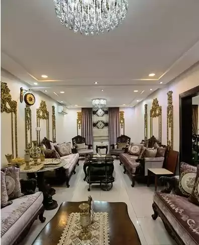 Residencial Listo Propiedad 6 + habitaciones de servicio F / F Apartamento  venta en Riad #26614 - 1  image 