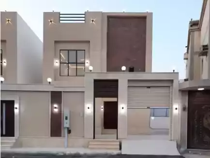 yerleşim Hazır Mülk 7+ Yatak Odası U/F Müstakil Villa  satılık içinde Riyad #26629 - 1  image 